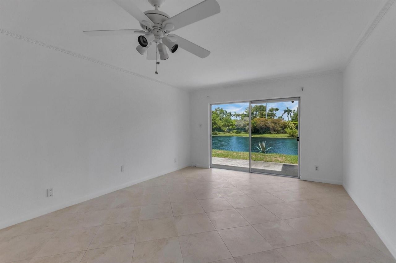8829 Bella Vista Drive , Unit 282, Boca Raton, FL 33433 Photo
