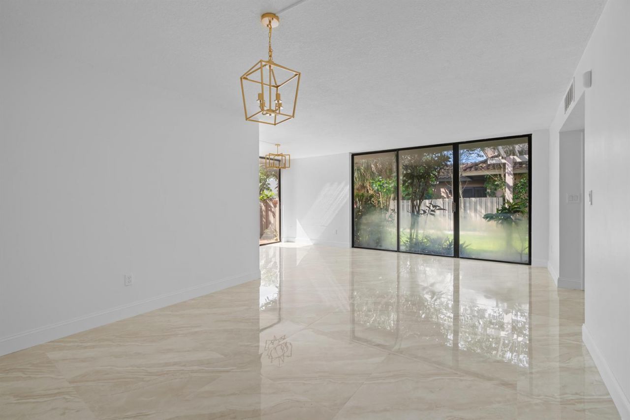 701 NE 205th Terrace , Miami, FL 33179 Photo