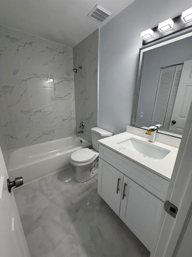 4415 SW 72nd Terrace , Davie, FL 33314 Photo