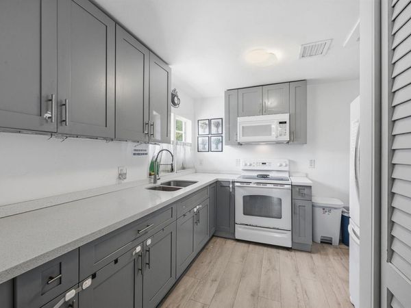 7700 NE 1st Court , Miami, FL 33138