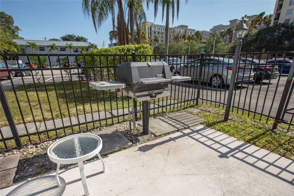 601 SE 5th Court , Unit 108, Fort Lauderdale, FL 33301 Photo