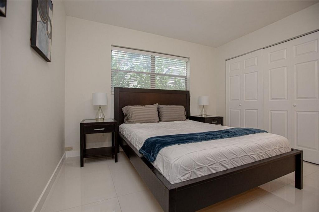 601 SE 5th Court , Unit 108, Fort Lauderdale, FL 33301 Photo