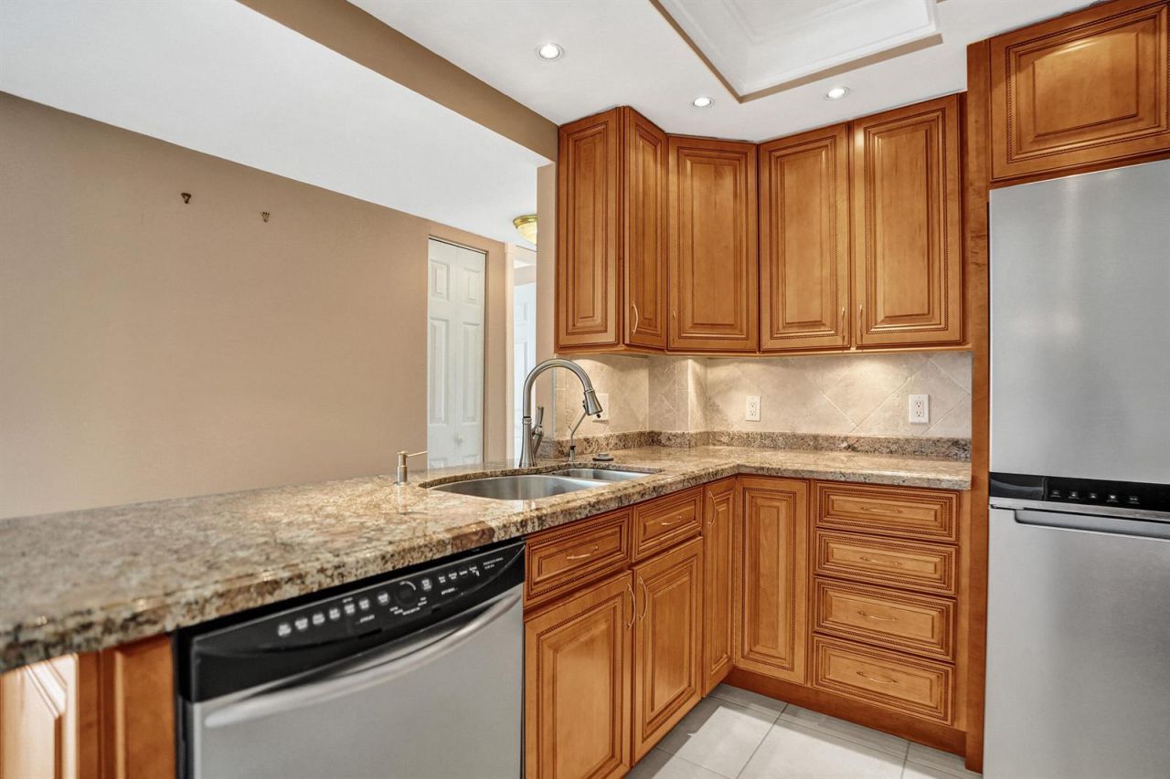 405 N Ocean Boulevard , Unit 1803, Pompano Beach, FL 33062 Photo