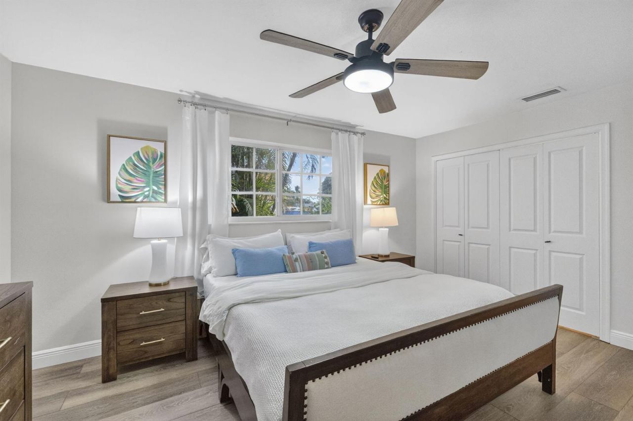 903 SW 28th Avenue , Boynton Beach, FL 33435 Photo