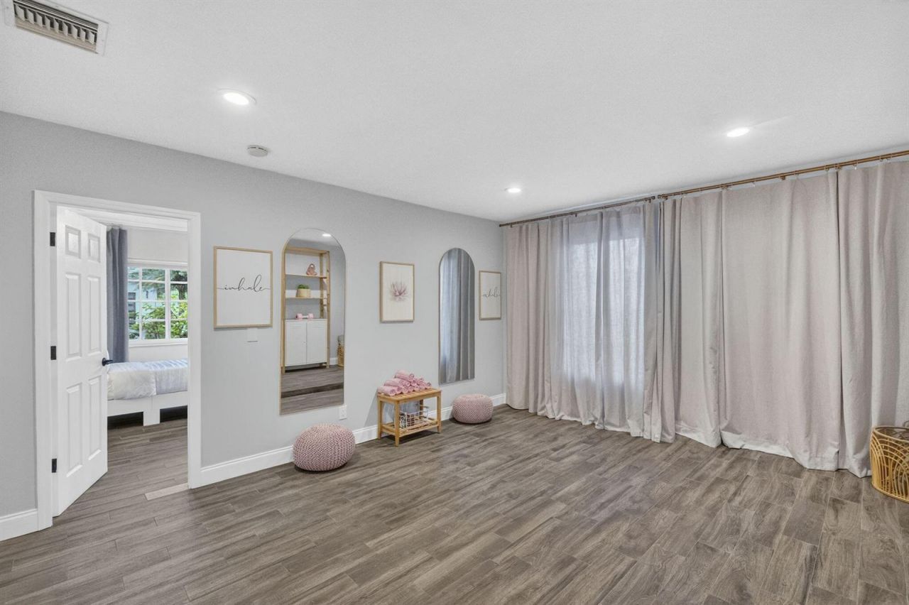 903 SW 28th Avenue , Boynton Beach, FL 33435 Photo