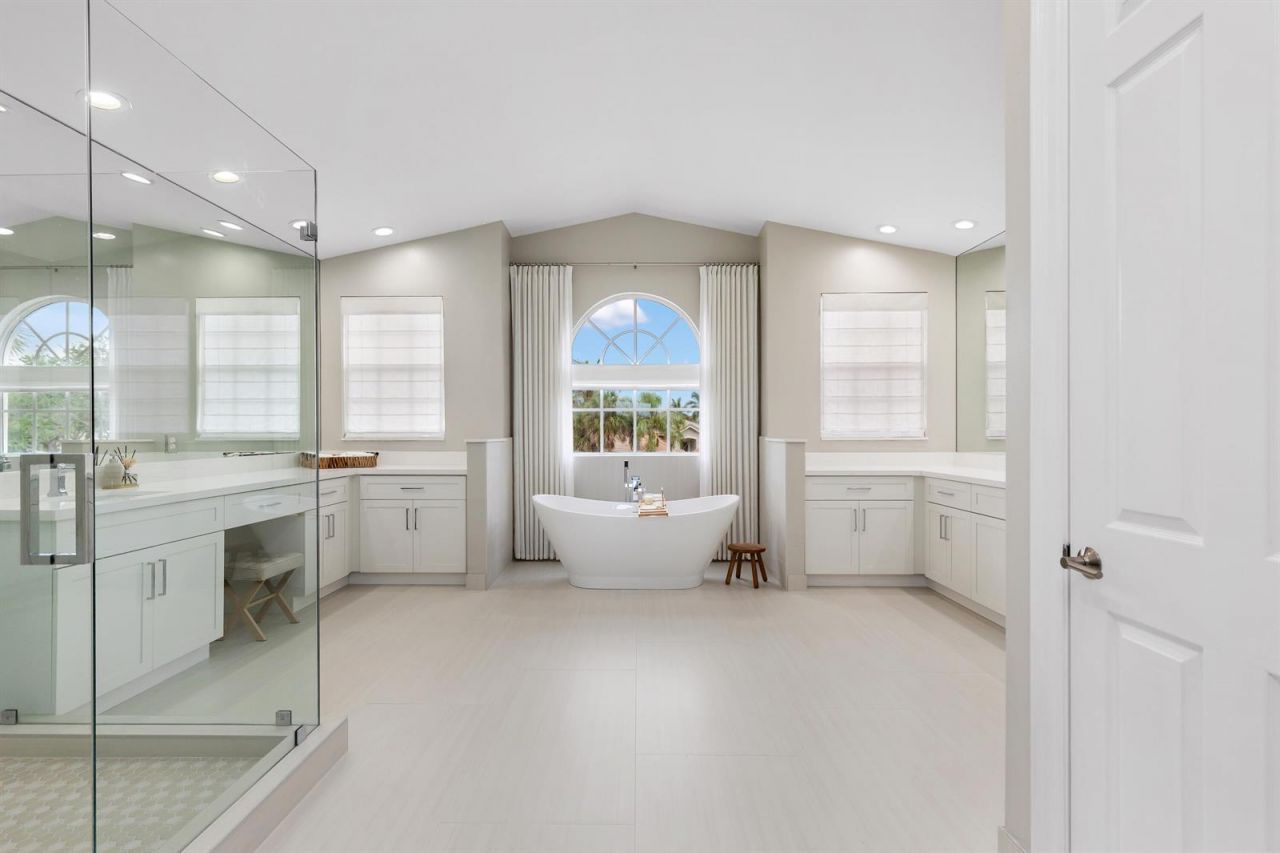 19132 Streamside Court , Boca Raton, FL 33498 Photo