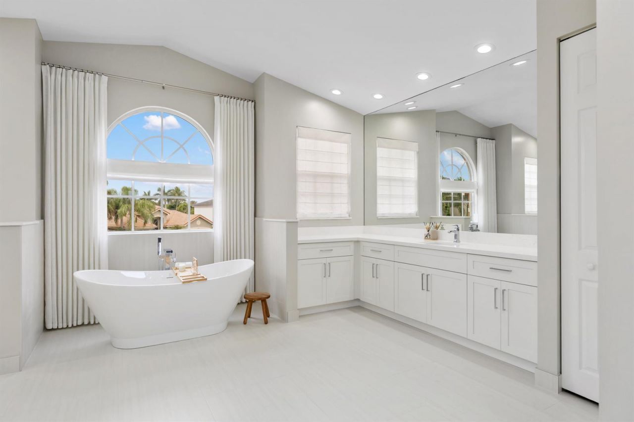 19132 Streamside Court , Boca Raton, FL 33498 Photo
