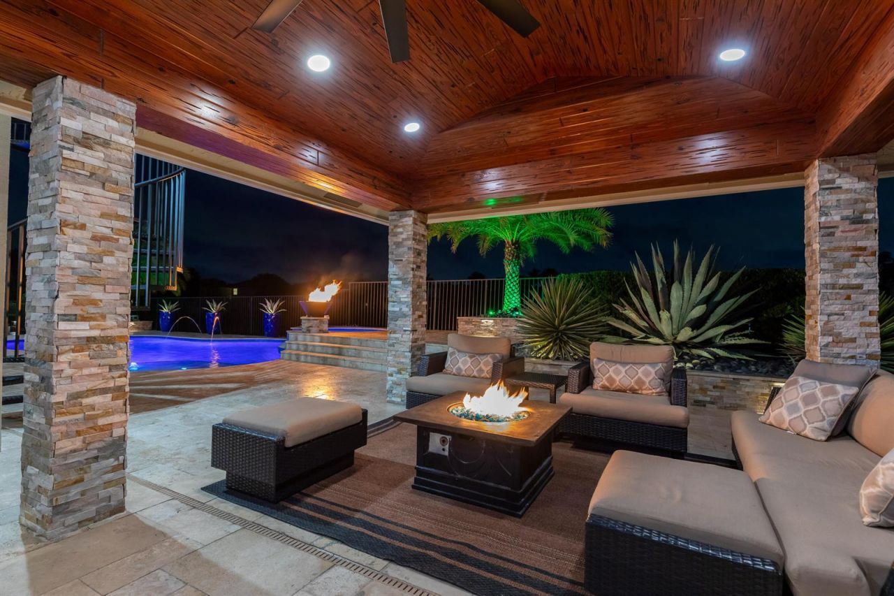 19132 Streamside Court , Boca Raton, FL 33498 Photo