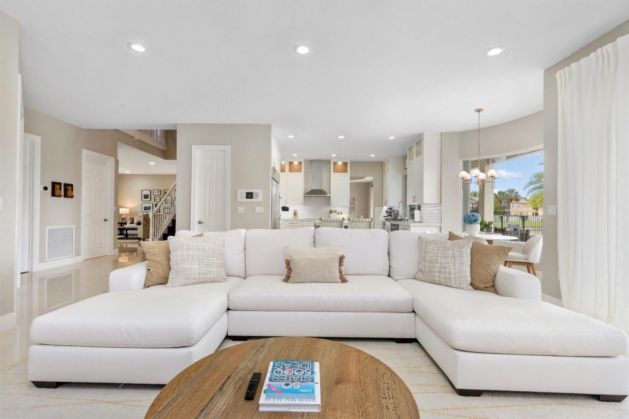 19132 Streamside Court , Boca Raton, FL 33498 Photo