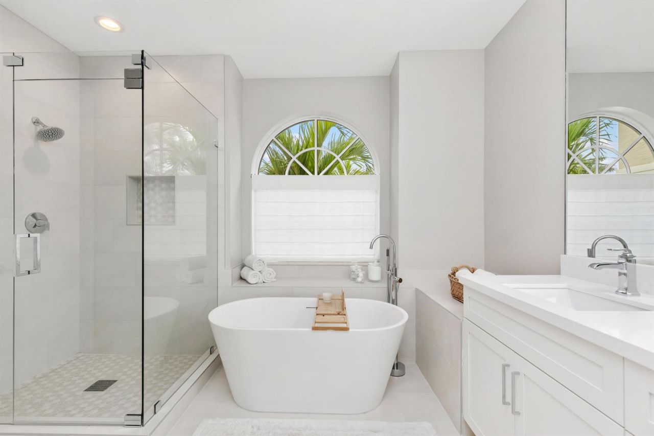 19132 Streamside Court , Boca Raton, FL 33498 Photo