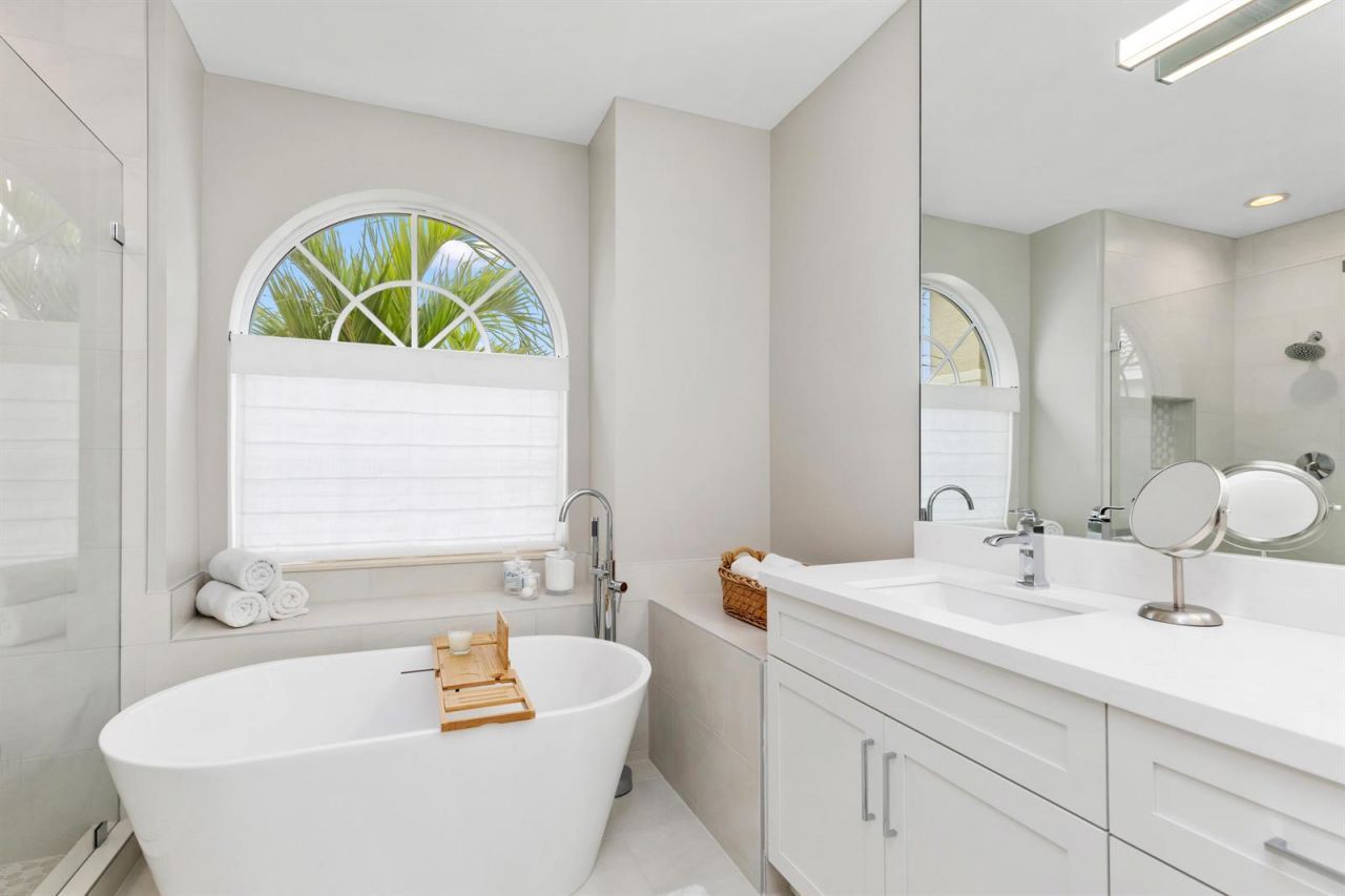 19132 Streamside Court , Boca Raton, FL 33498 Photo