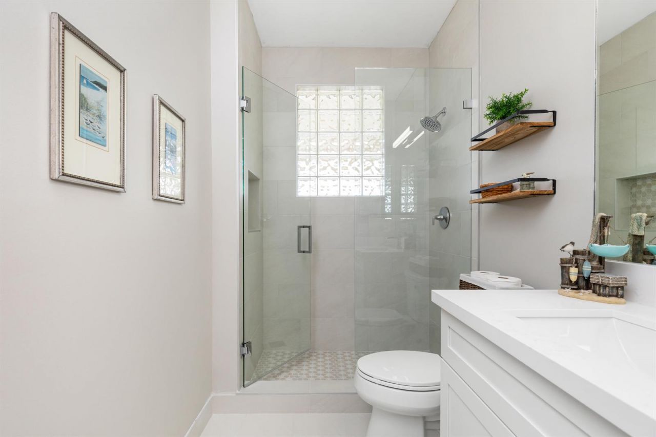 19132 Streamside Court , Boca Raton, FL 33498 Photo
