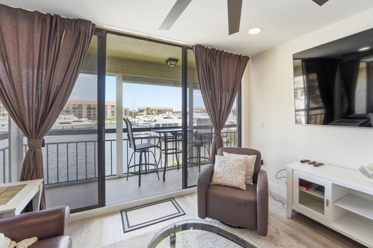 2501 Marina Isle Way , Unit 203, Jupiter, FL 33477 Photo