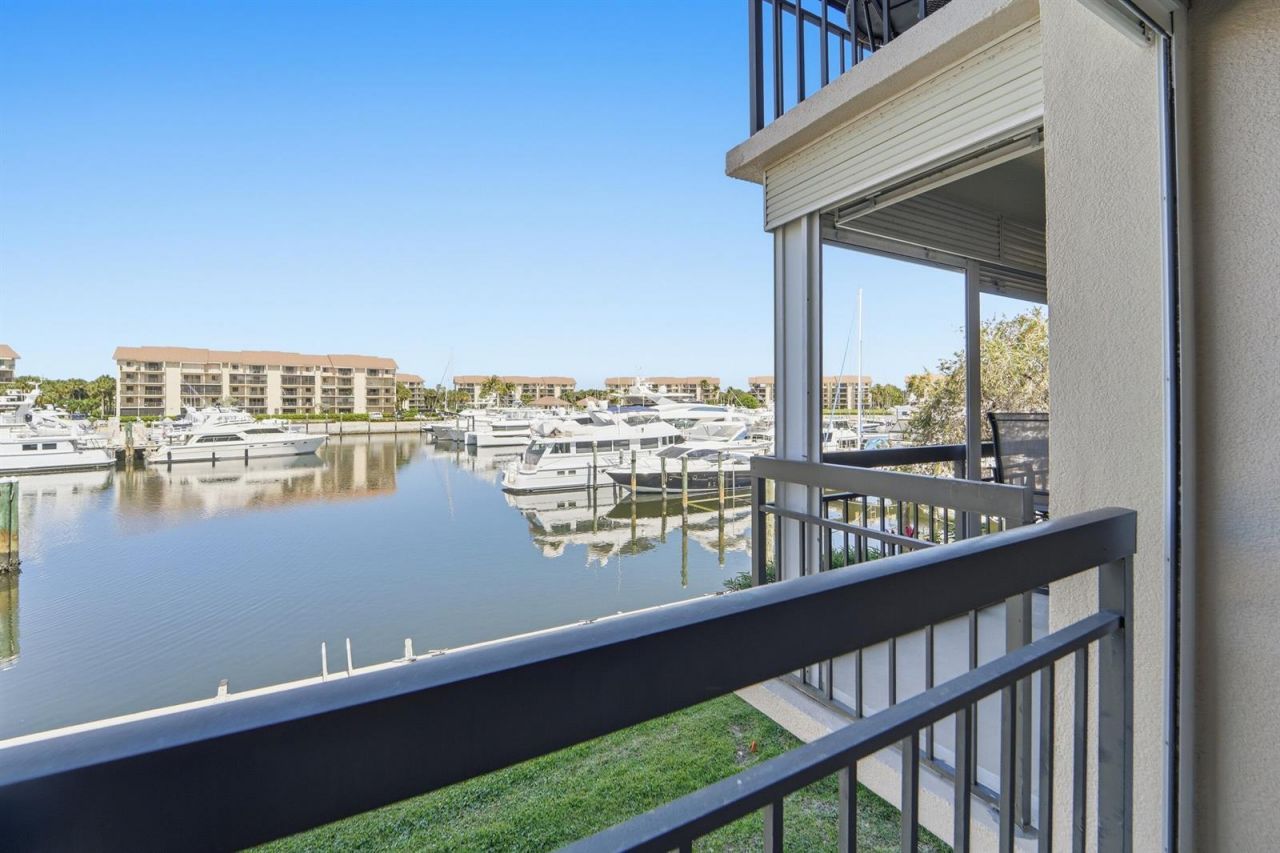 2501 Marina Isle Way , Unit 203, Jupiter, FL 33477 Photo