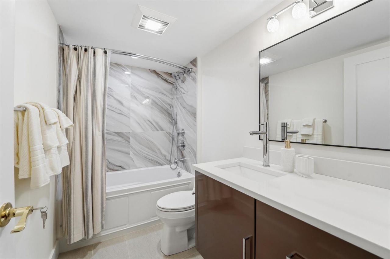 2501 Marina Isle Way , Unit 203, Jupiter, FL 33477 Photo