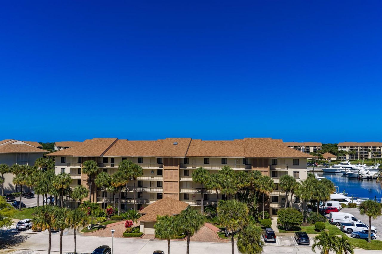 2501 Marina Isle Way , Unit 203, Jupiter, FL 33477 Photo