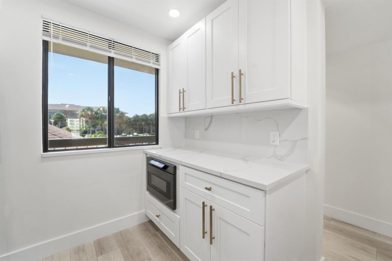 2501 Marina Isle Way , Unit 203, Jupiter, FL 33477 Photo
