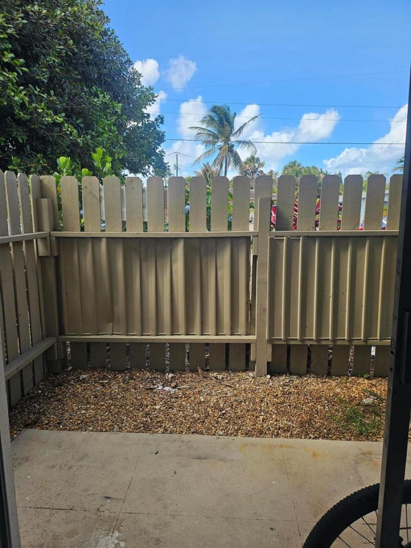 3222 E Marine Drive , Unit 1, Pompano Beach, FL 33062 Photo