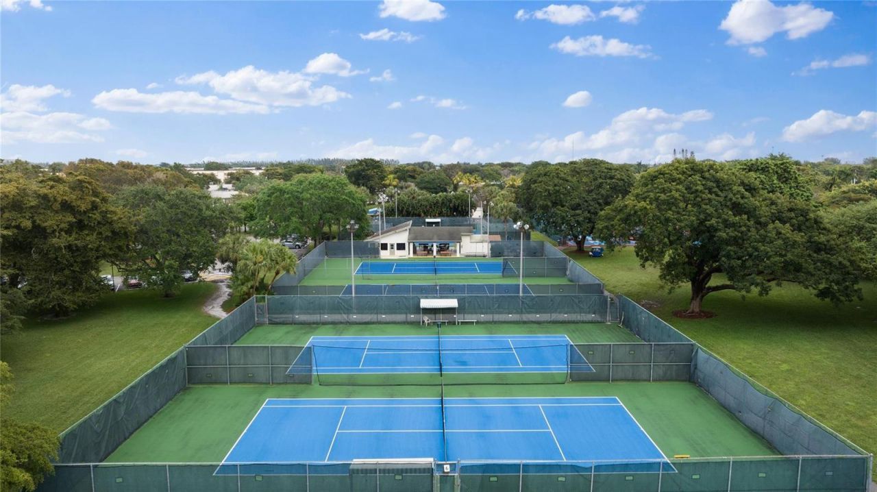 2710 Nassau Bend , Coconut Creek, FL 33066 Photo
