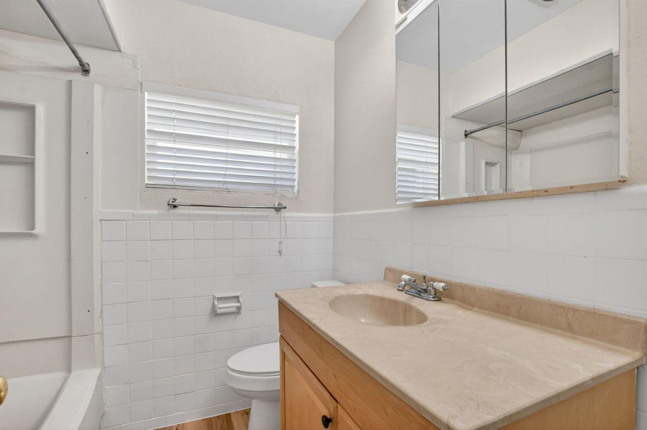 277 NW 3rd Court , Boca Raton, FL 33432 Photo