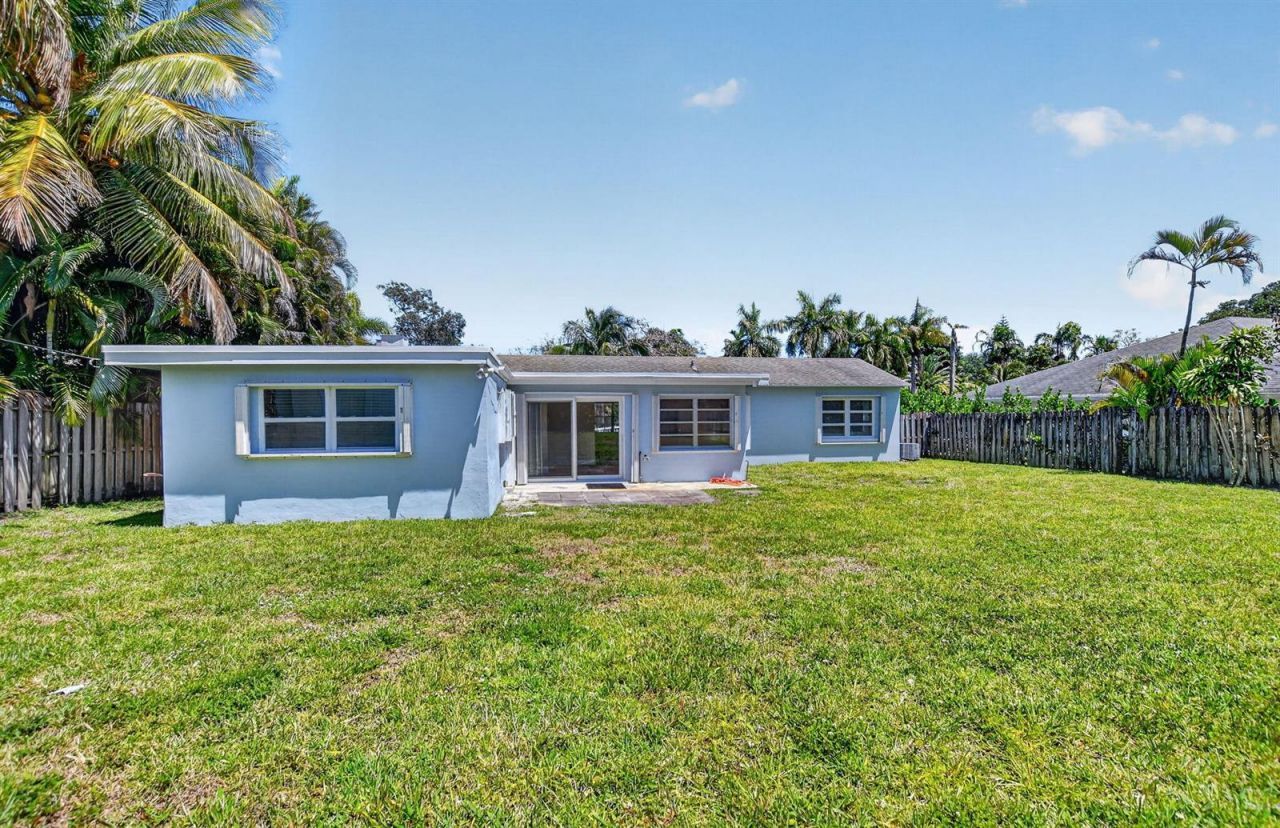 277 NW 3rd Court , Boca Raton, FL 33432 Photo