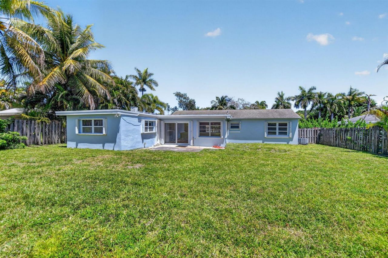 277 NW 3rd Court , Boca Raton, FL 33432 Photo