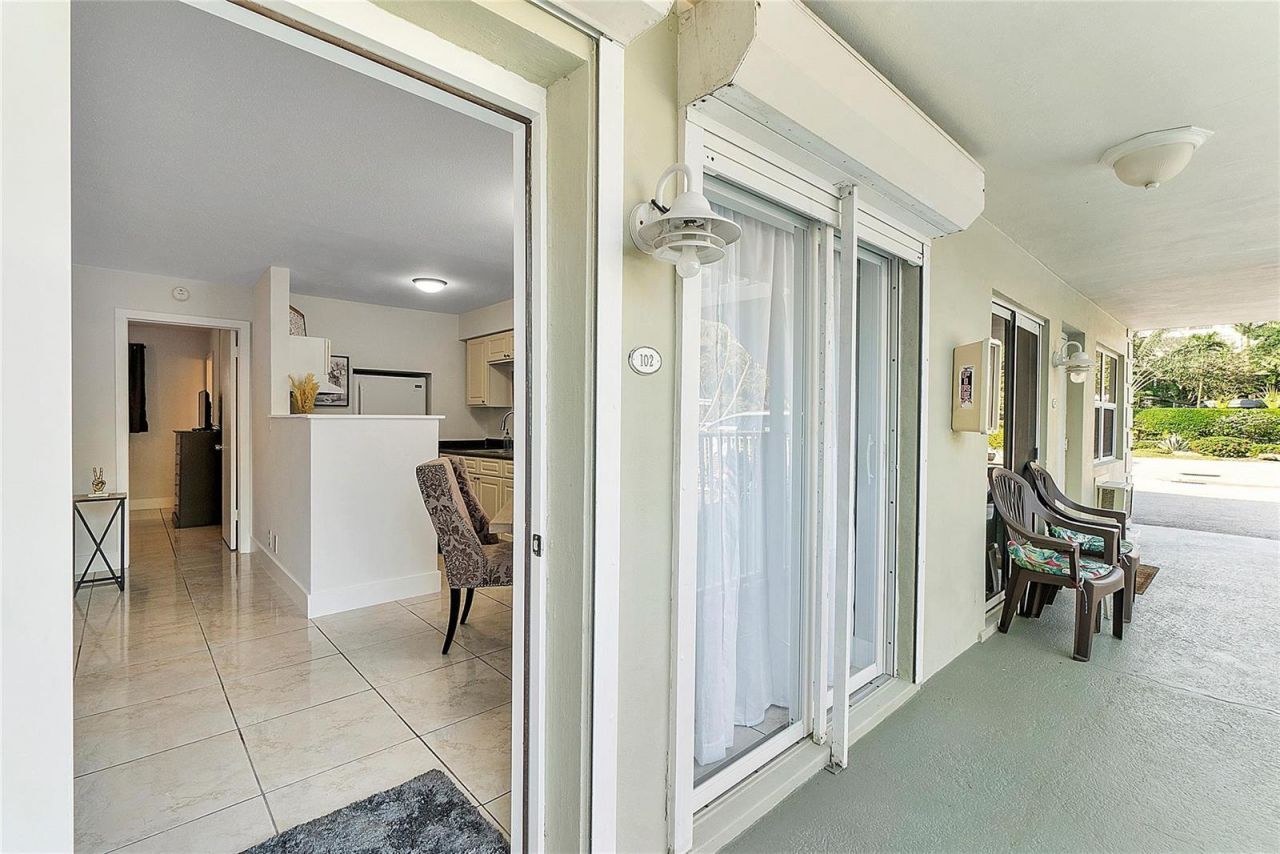 3230 NE 13th Street , Unit 102, Pompano Beach, FL 33062 Photo