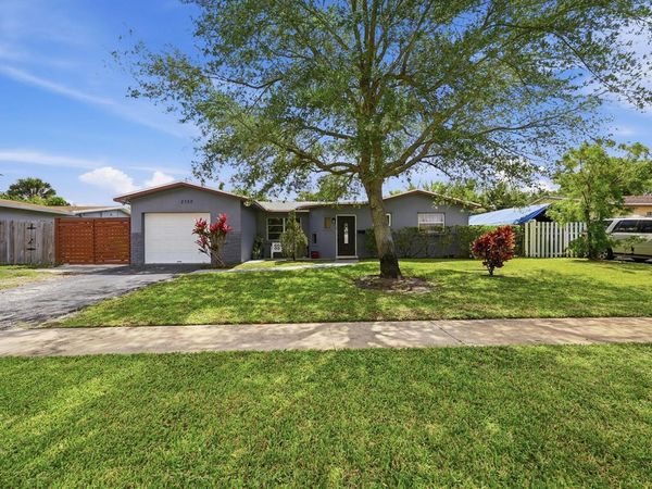 2350 NW 60th Avenue , Sunrise, FL 33313