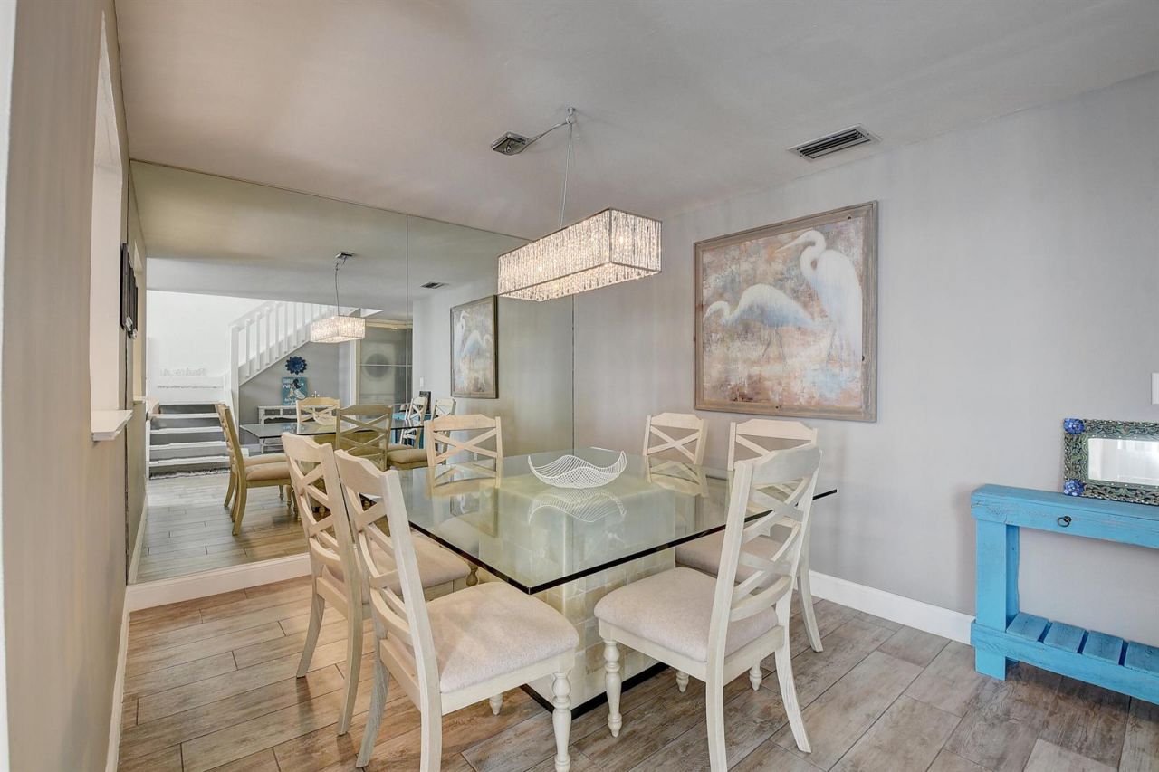 6595 Parkview Drive , Unit A, Boca Raton, FL 33433 Photo