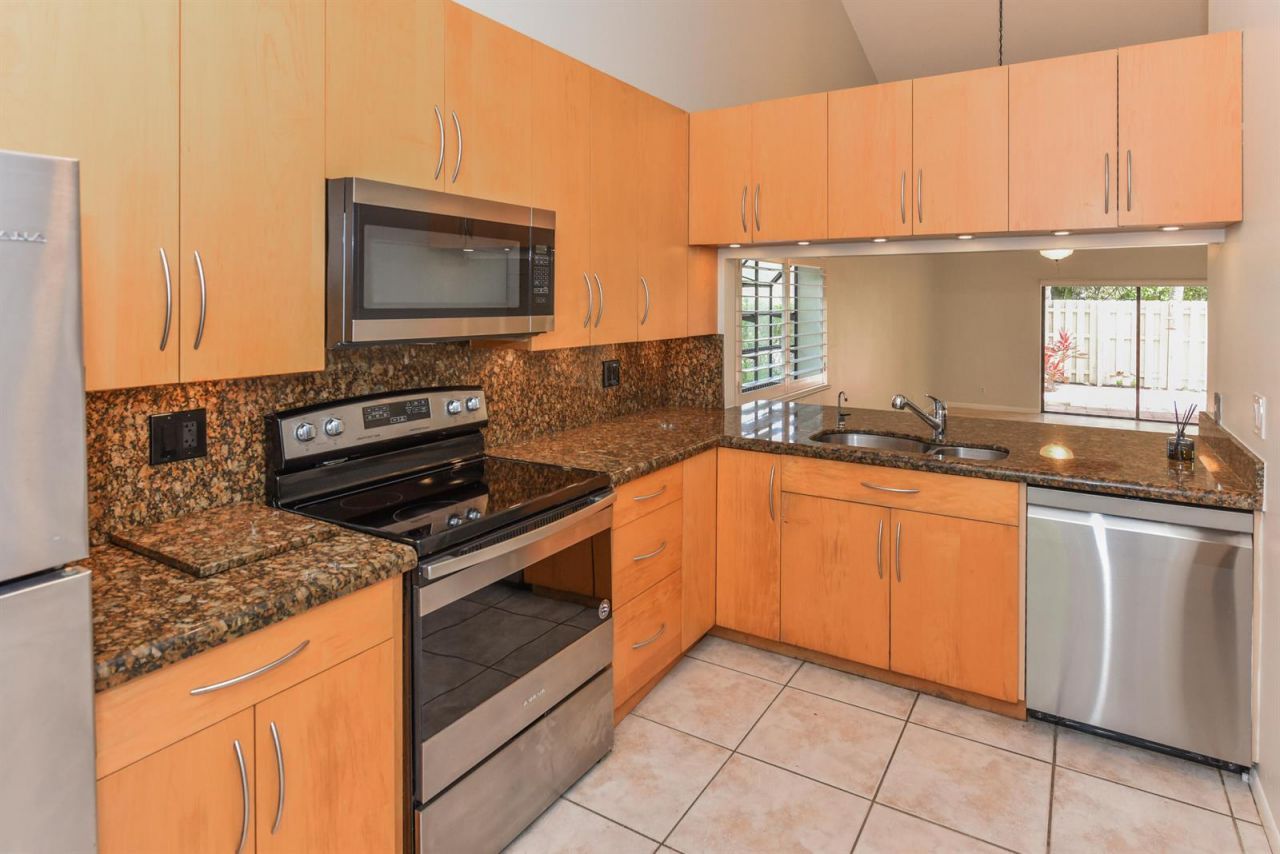 1400 NW 9th Avenue , Unit B-8, Boca Raton, FL 33486 Photo