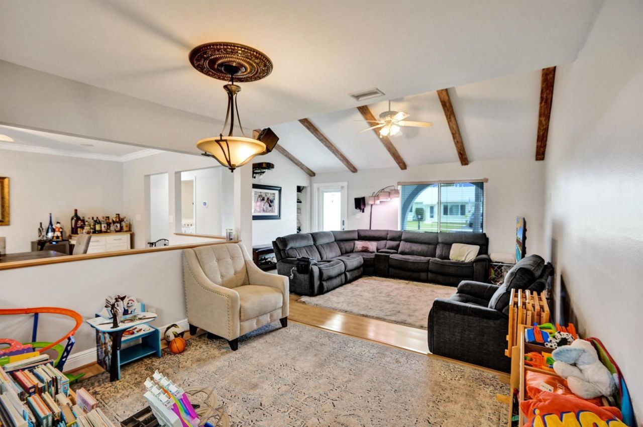 10501 NW 20th Court , Sunrise, FL 33322 Photo