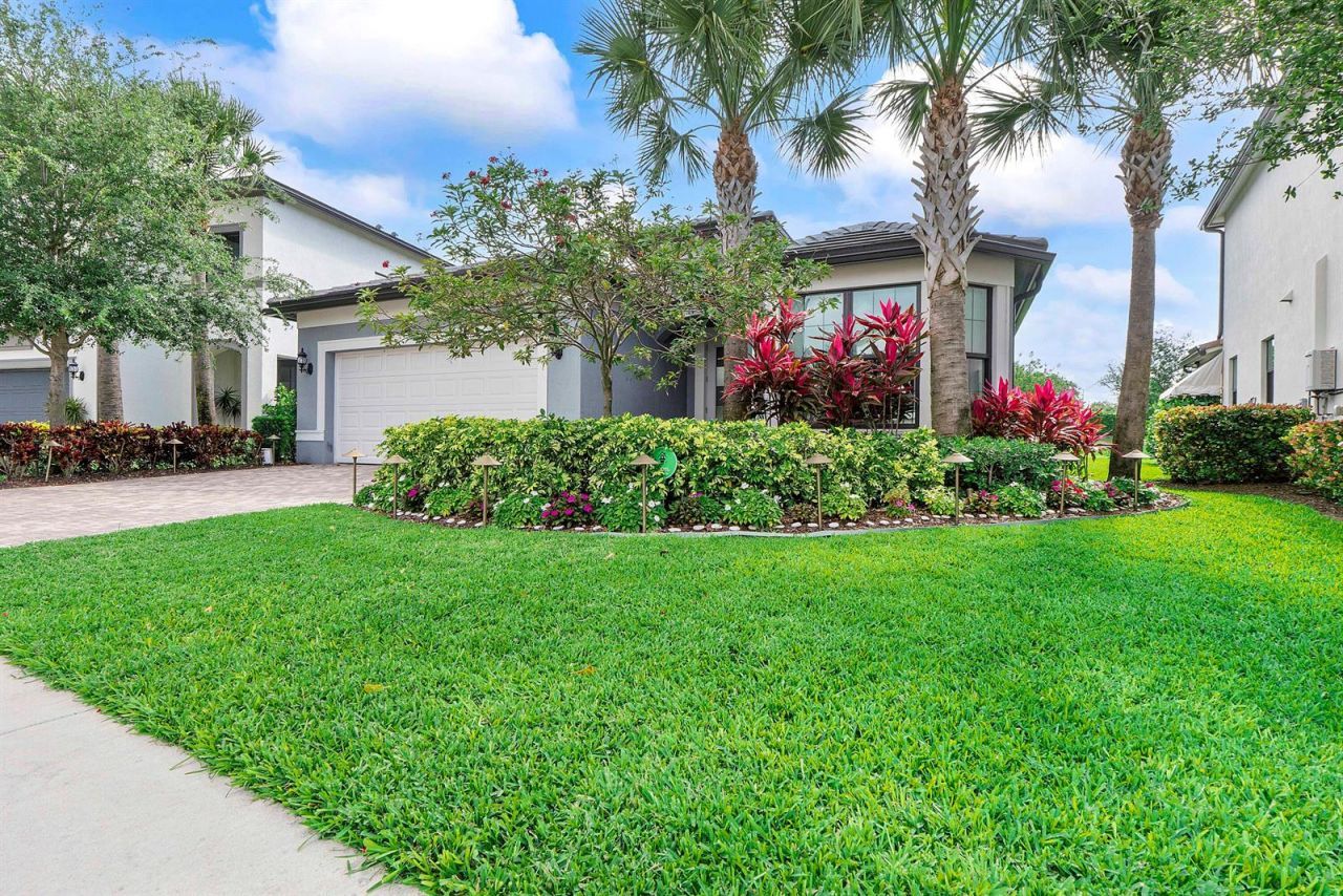 4640 E Pinehurst Trl Trail E, Fort Lauderdale, FL 33309 Photo