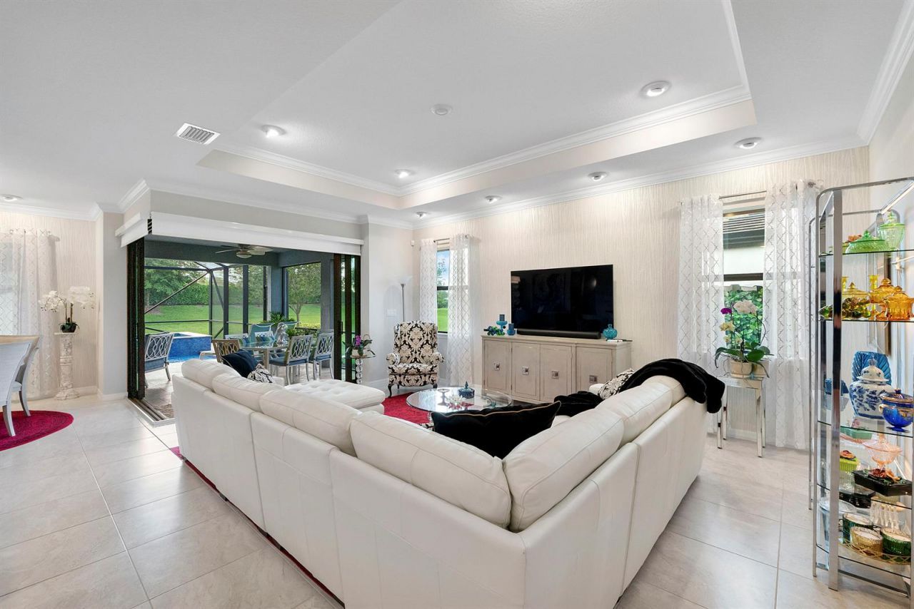4640 E Pinehurst Trl Trail E, Fort Lauderdale, FL 33309 Photo