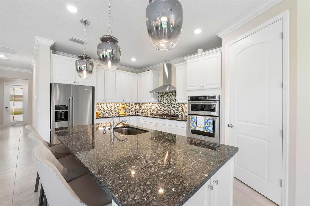 4640 E Pinehurst Trl Trail E, Fort Lauderdale, FL 33309 Photo