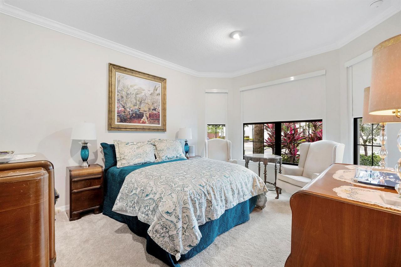 4640 E Pinehurst Trl Trail E, Fort Lauderdale, FL 33309 Photo