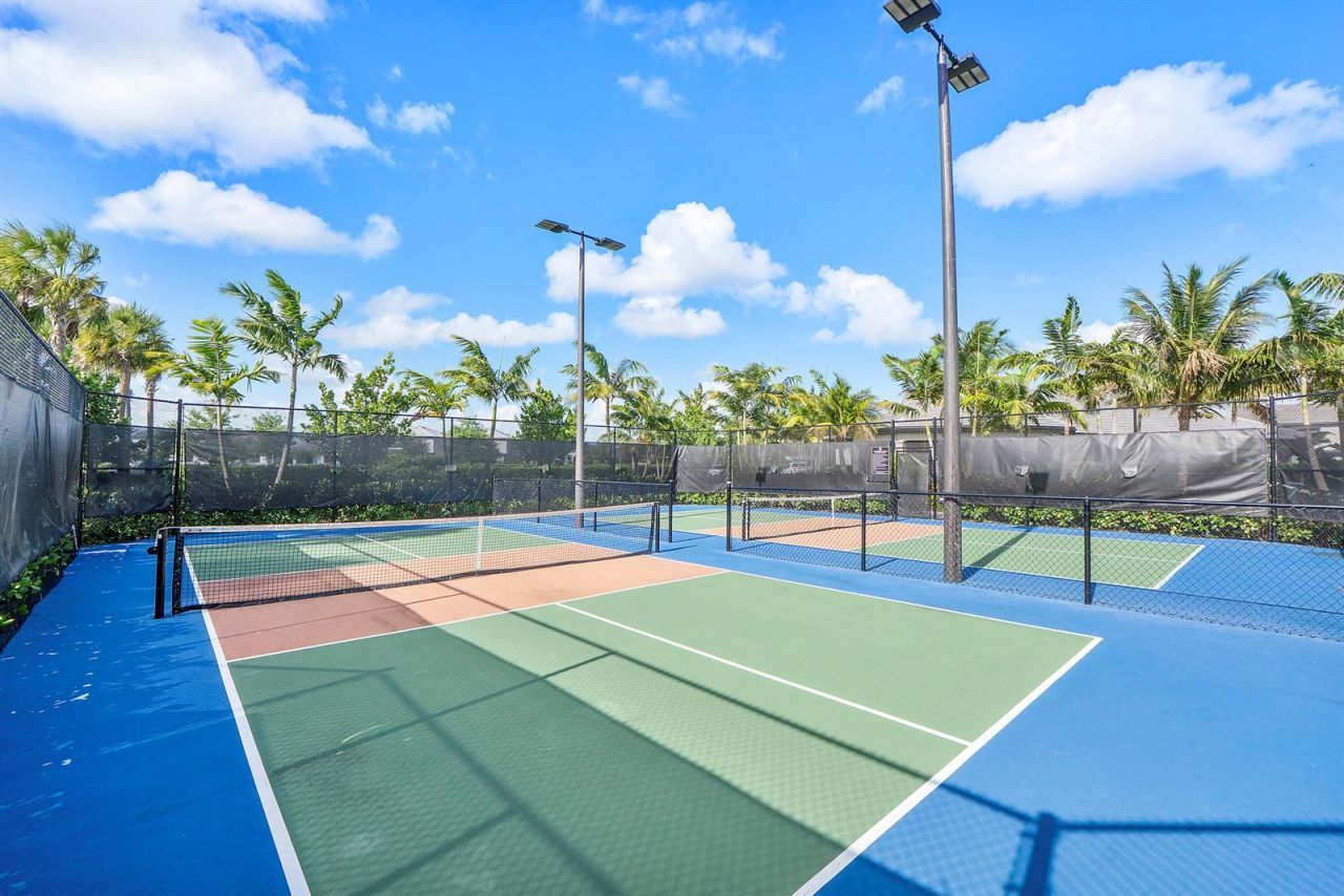 4640 E Pinehurst Trl Trail E, Fort Lauderdale, FL 33309 Photo