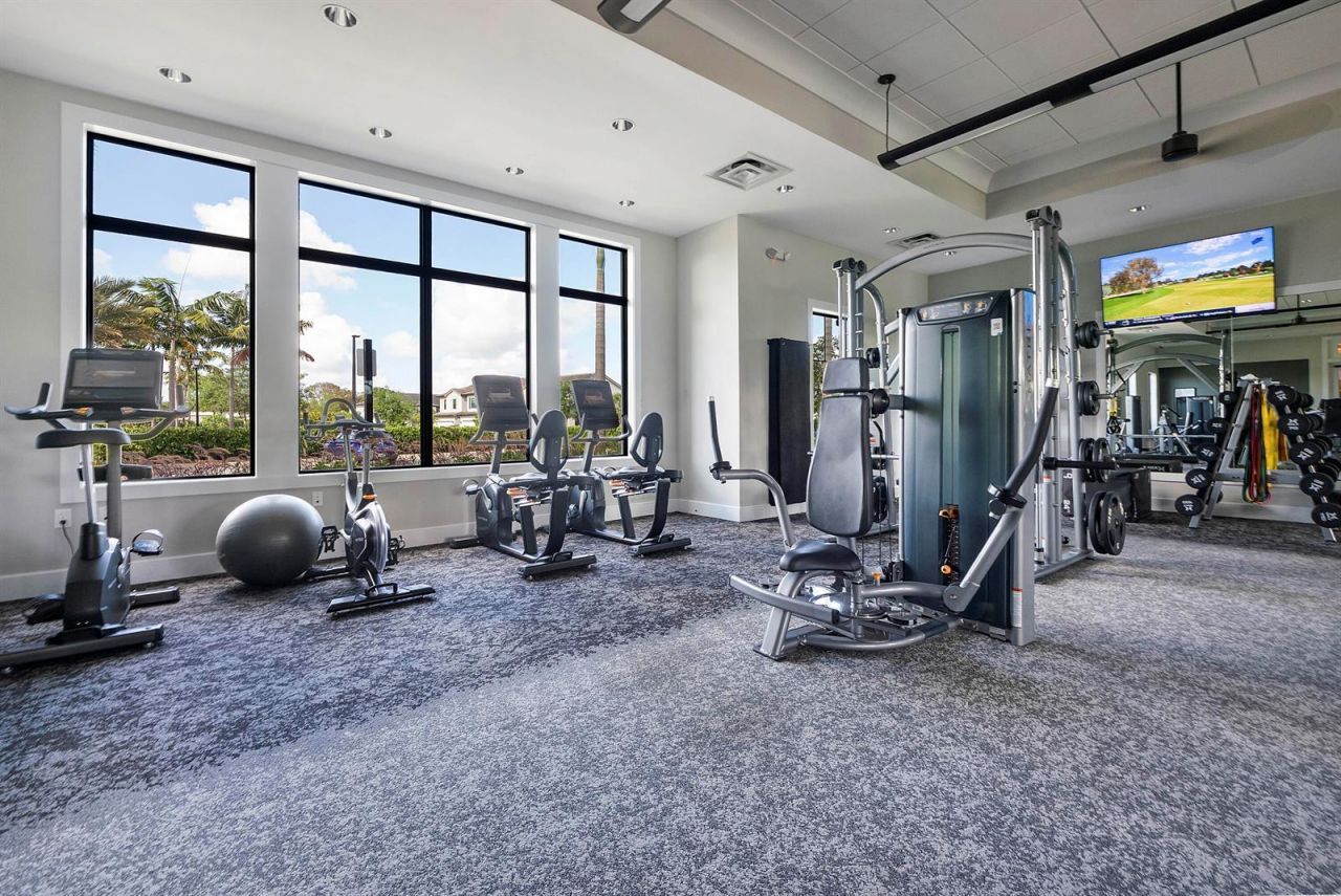 4640 E Pinehurst Trl Trail E, Fort Lauderdale, FL 33309 Photo