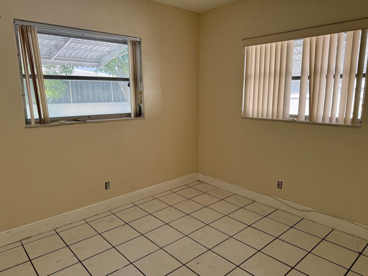 7105 NW 70th Court , Tamarac, FL 33321 Photo