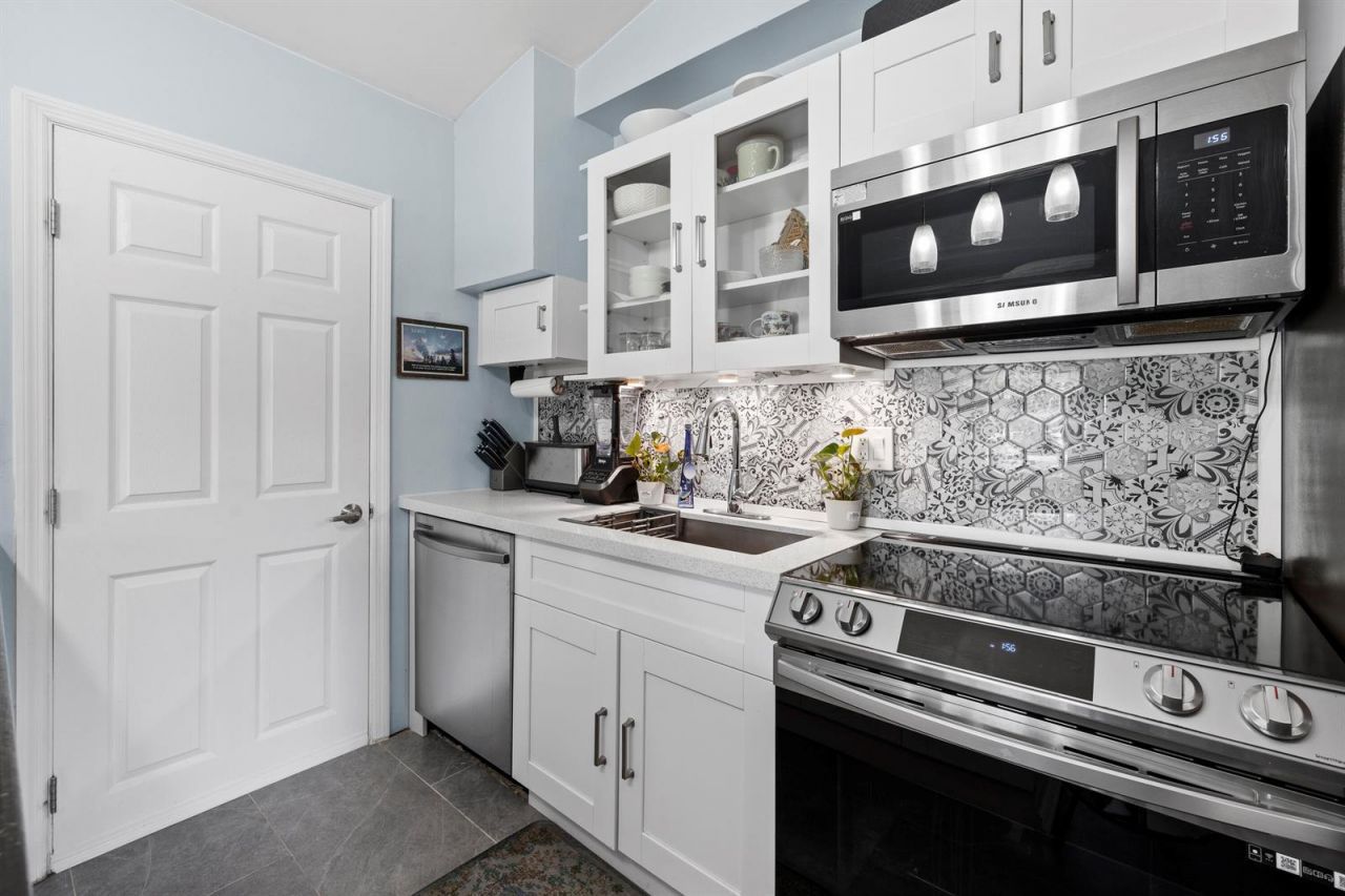2660 SW 12th Terrace , Fort Lauderdale, FL 33315 Photo