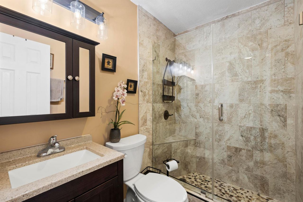 2660 SW 12th Terrace , Fort Lauderdale, FL 33315 Photo