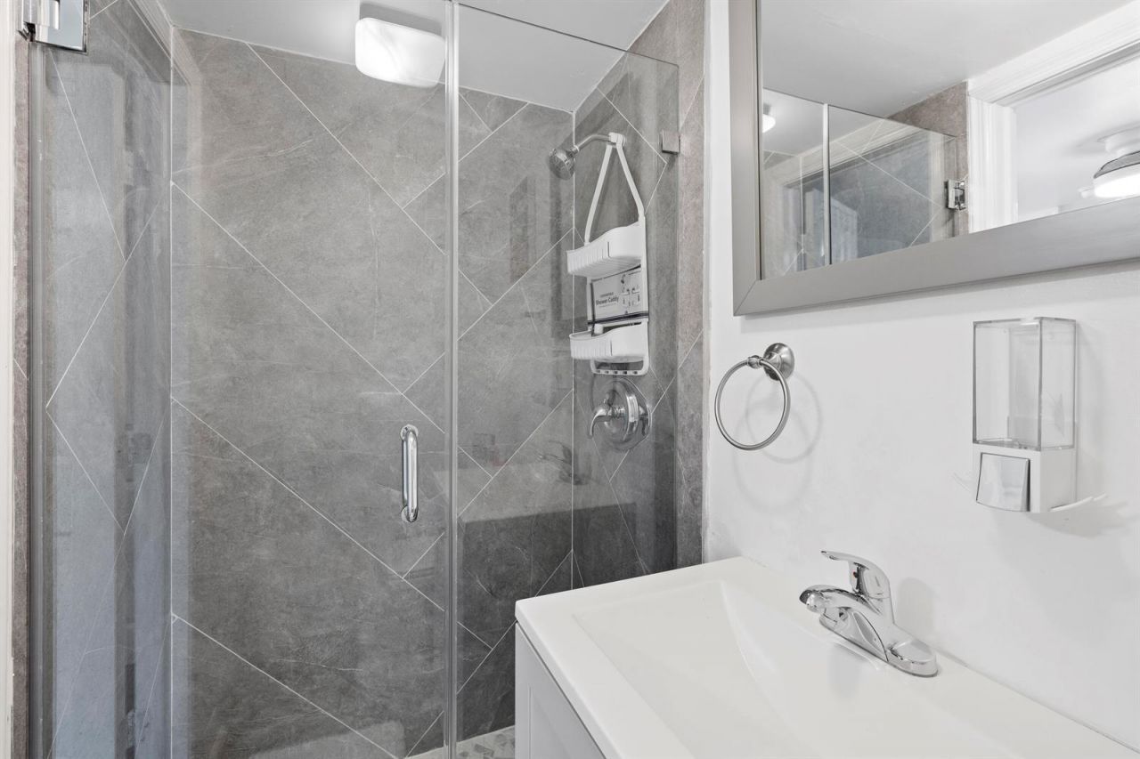 2660 SW 12th Terrace , Fort Lauderdale, FL 33315 Photo