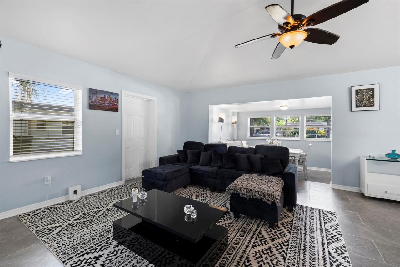 2660 SW 12th Terrace , Fort Lauderdale, FL 33315 Photo