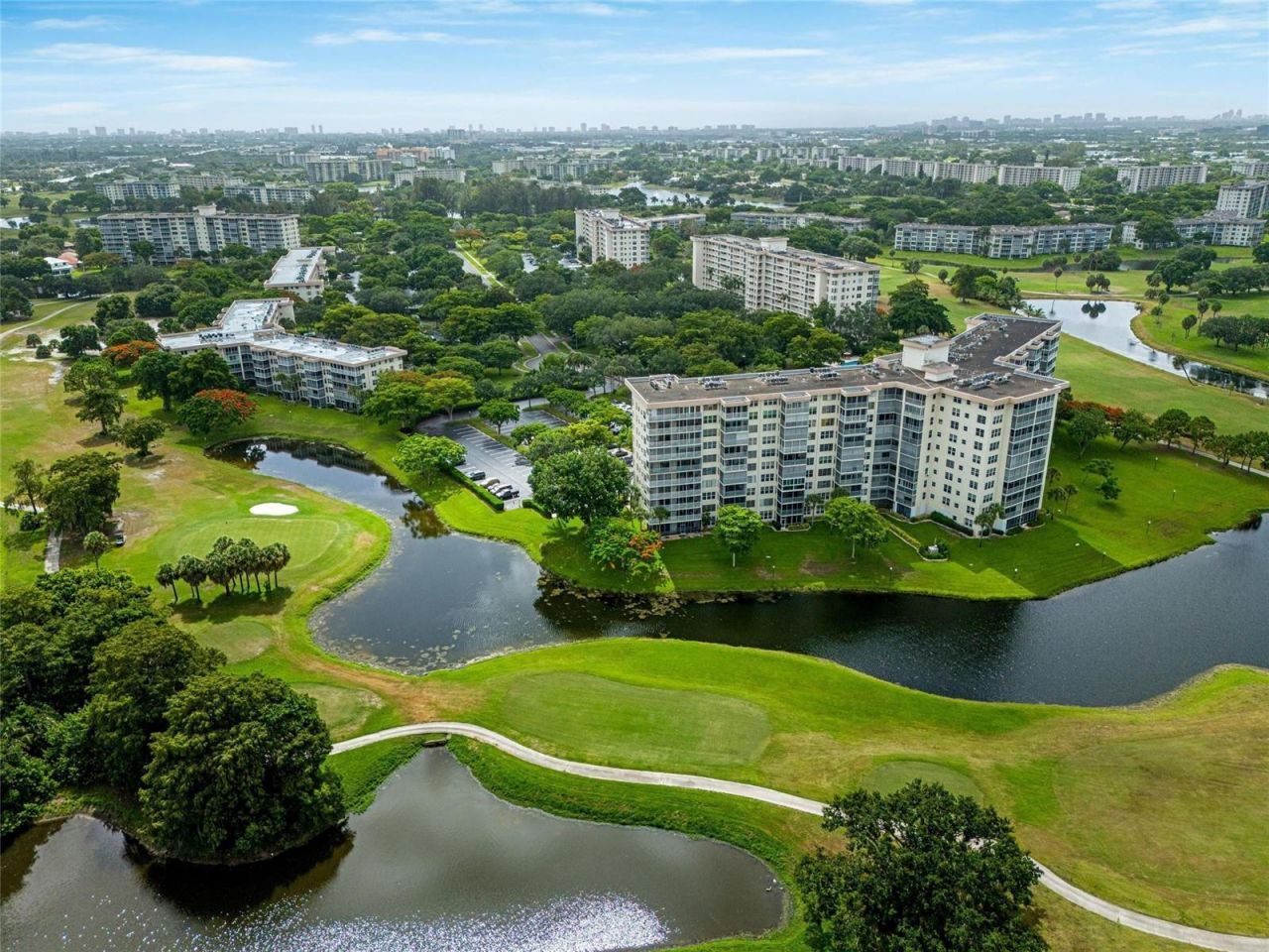 3507 Oaks Way , Unit 310, Pompano Beach, FL 33069 Photo