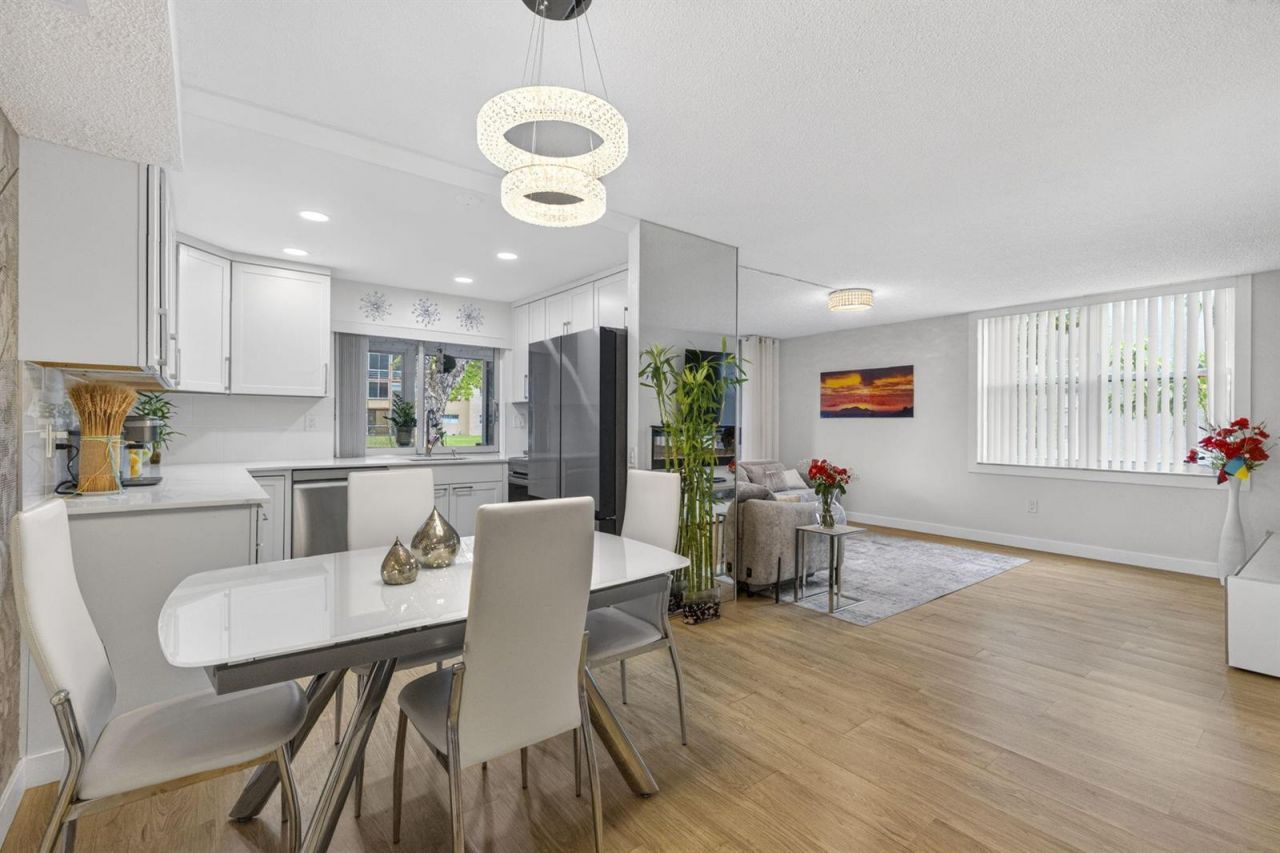 9081 Lime Bay Boulevard , Unit 115, Tamarac, FL 33321 Photo