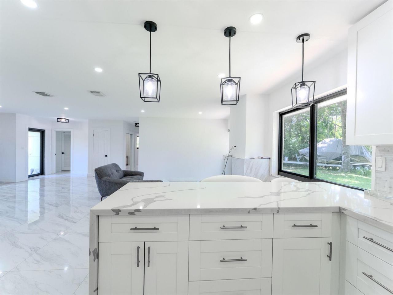 4190 SW 4th Street , Plantation, FL 33317 Photo