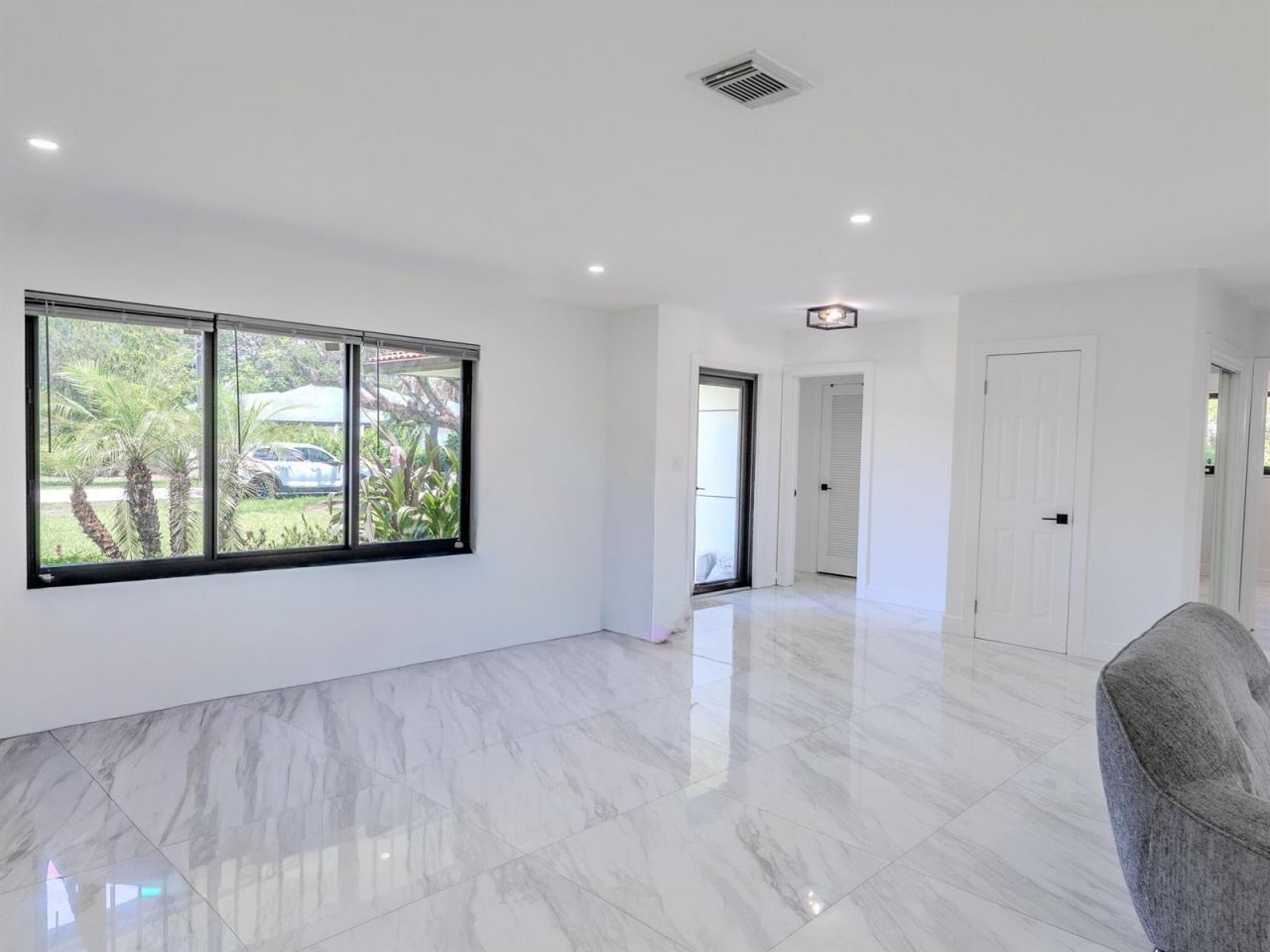 4190 SW 4th Street , Plantation, FL 33317 Photo