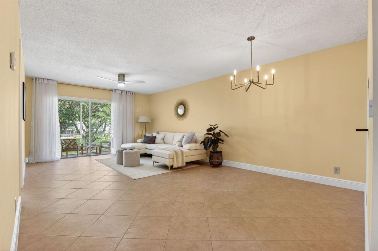 2800 Fiore Way , Unit 212, Delray Beach, FL 33445 Photo