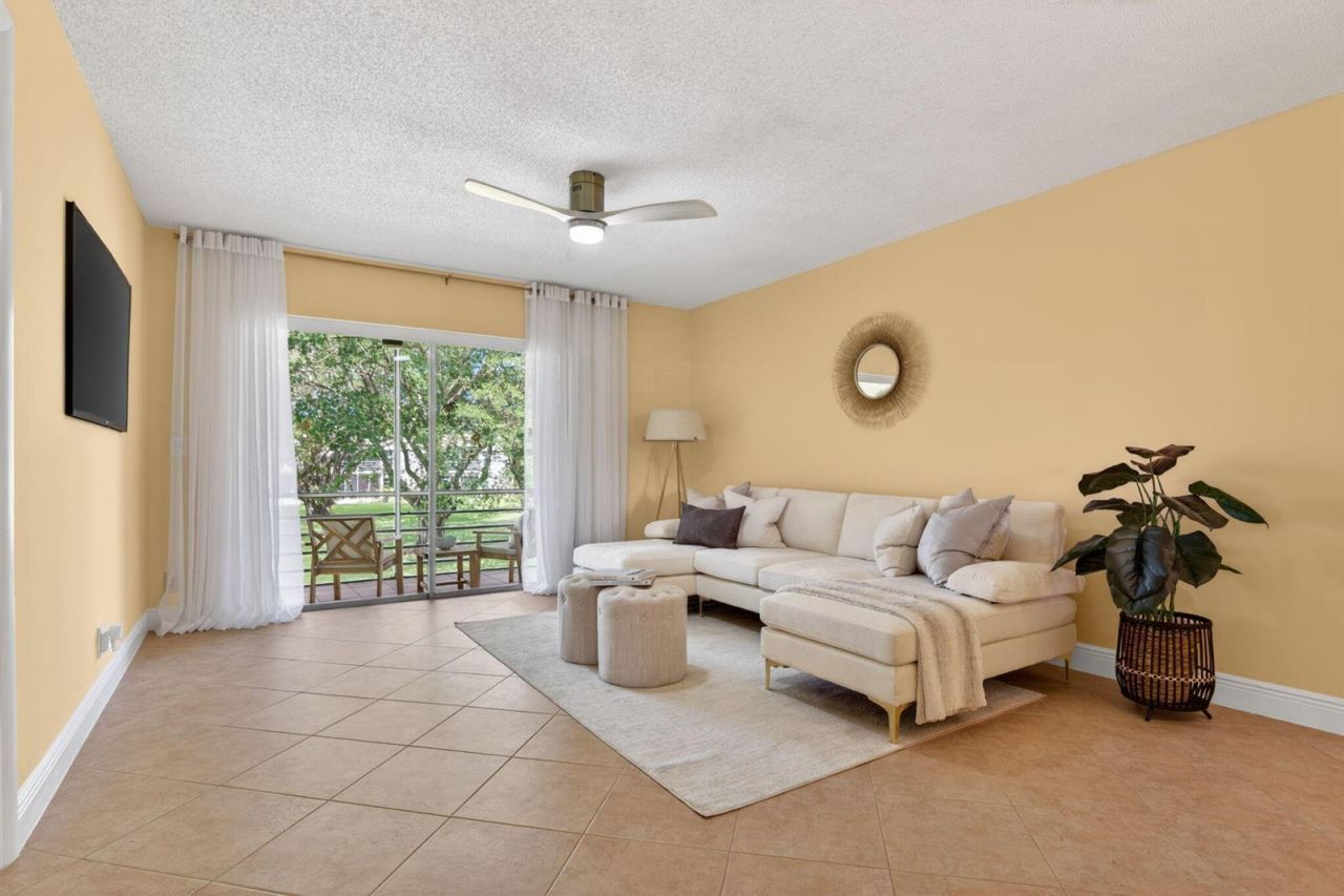 2800 Fiore Way , Unit 212, Delray Beach, FL 33445 Photo