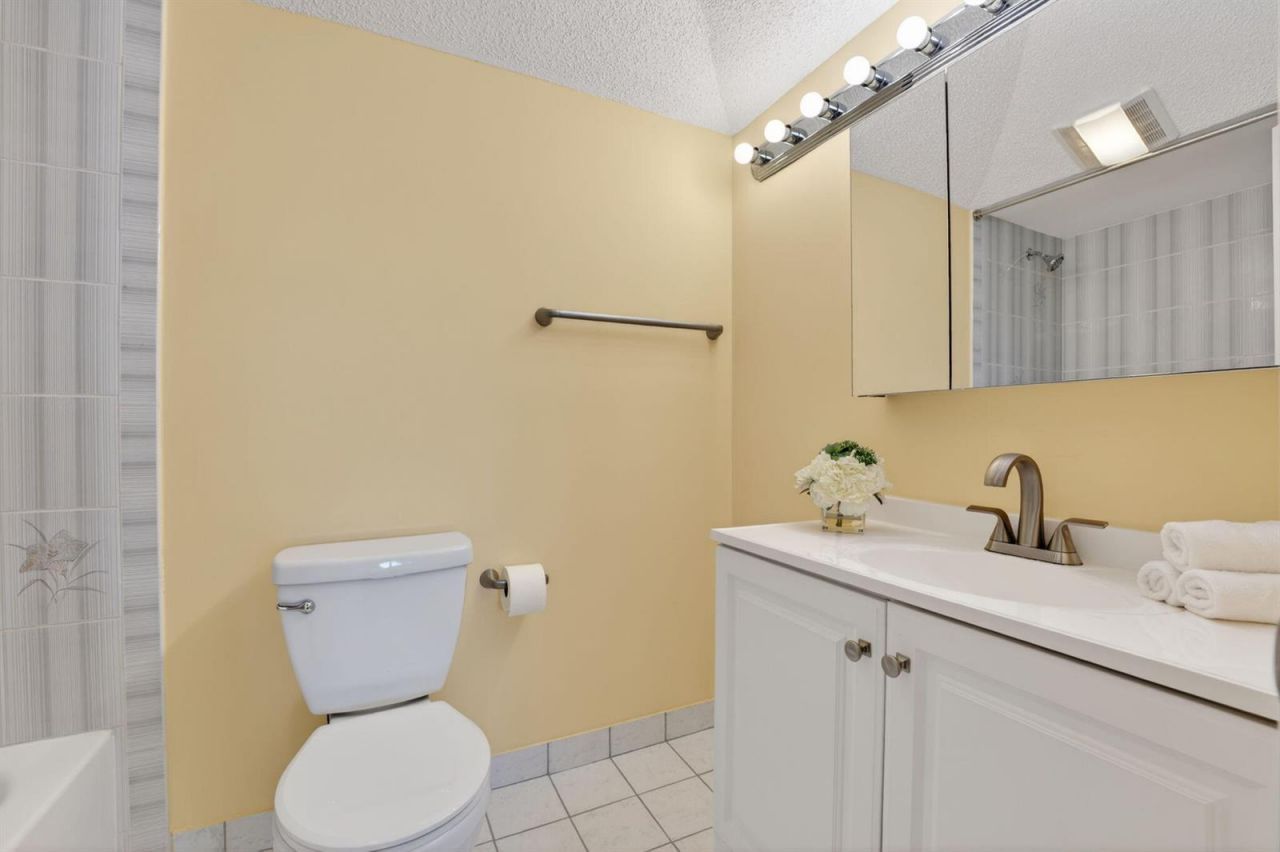 2800 Fiore Way , Unit 212, Delray Beach, FL 33445 Photo