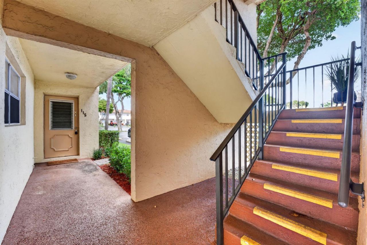 2800 Fiore Way , Unit 212, Delray Beach, FL 33445 Photo